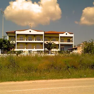 hotel-giorgio.hotelschalkidiki.net/