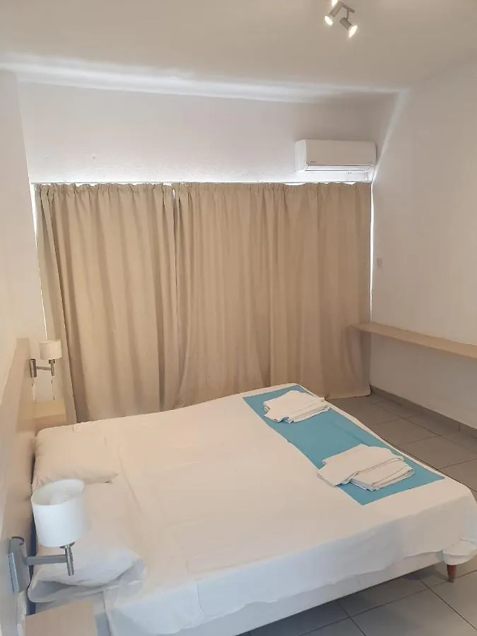 Sea Cleonapa Mandali Aparthotel Ayia Napa